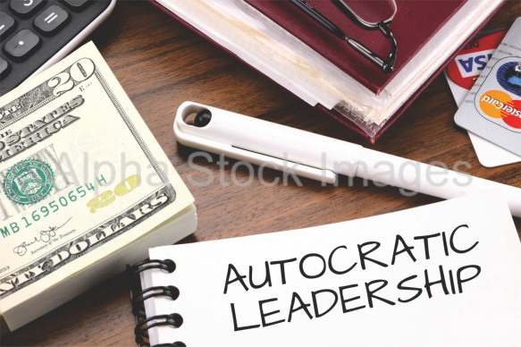 autocratic leadership